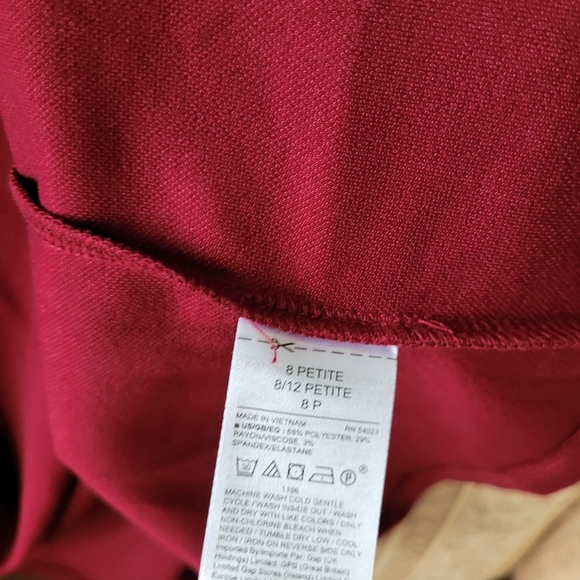 NEW GAP SKIRT (8) - Picture 6 of 11